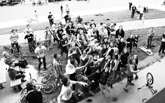 bmx games 2011 sticker toss